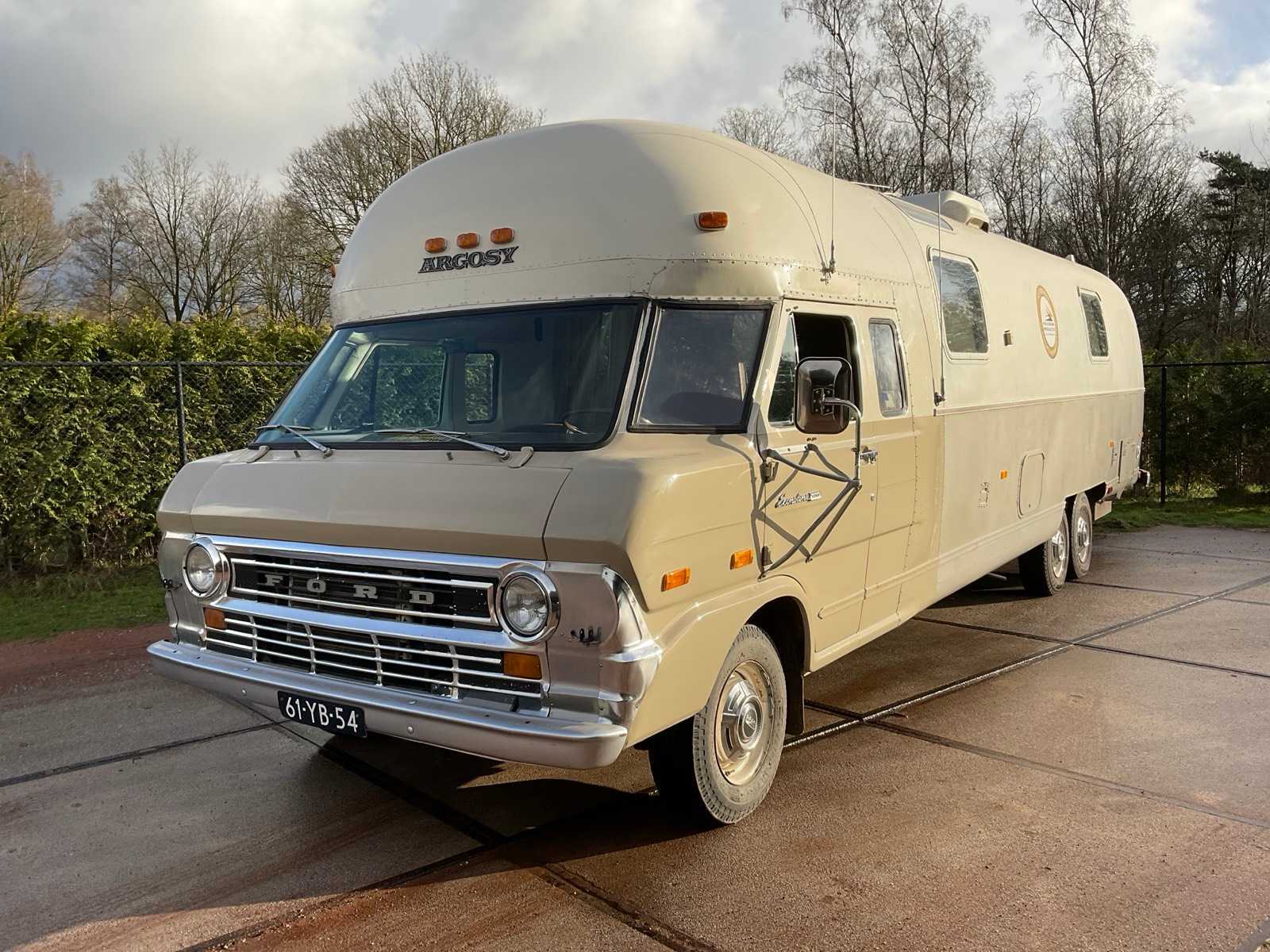 1973 Ford Airstream Argosy 6×4 camper