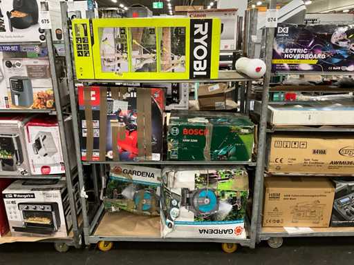 Partij tuinbenodigdheden  retourgoederen