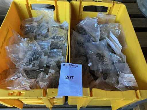 Anderes Lagerinventar, Schrauben usw.