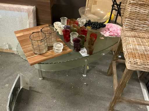 Table d’appoint en verre