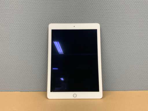 Apple iPad A1566 Tablet