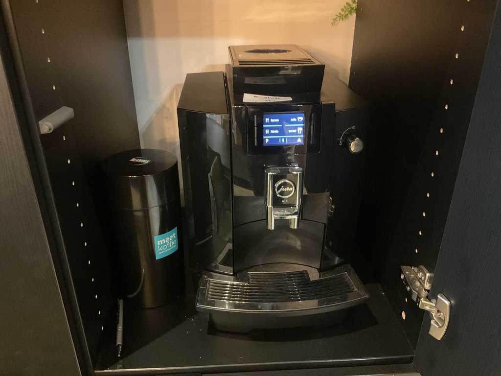 Jura - We6 - Machine à café avec accessoires