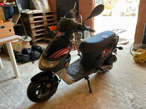 Scooter uragano Keeway