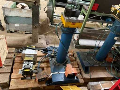 2002 Presta eisele 27/1048000 umbau Aluminium-Profil-Stanzmaschine mit Zubehör