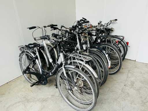 Bicycles (10x) To be serviced