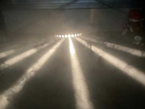 Clay Paky MARTE Vintage light effect