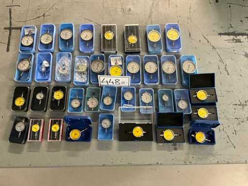 Lot of dial gauges (38x)