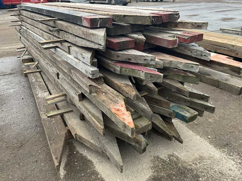 Scrap wood beam (55x)