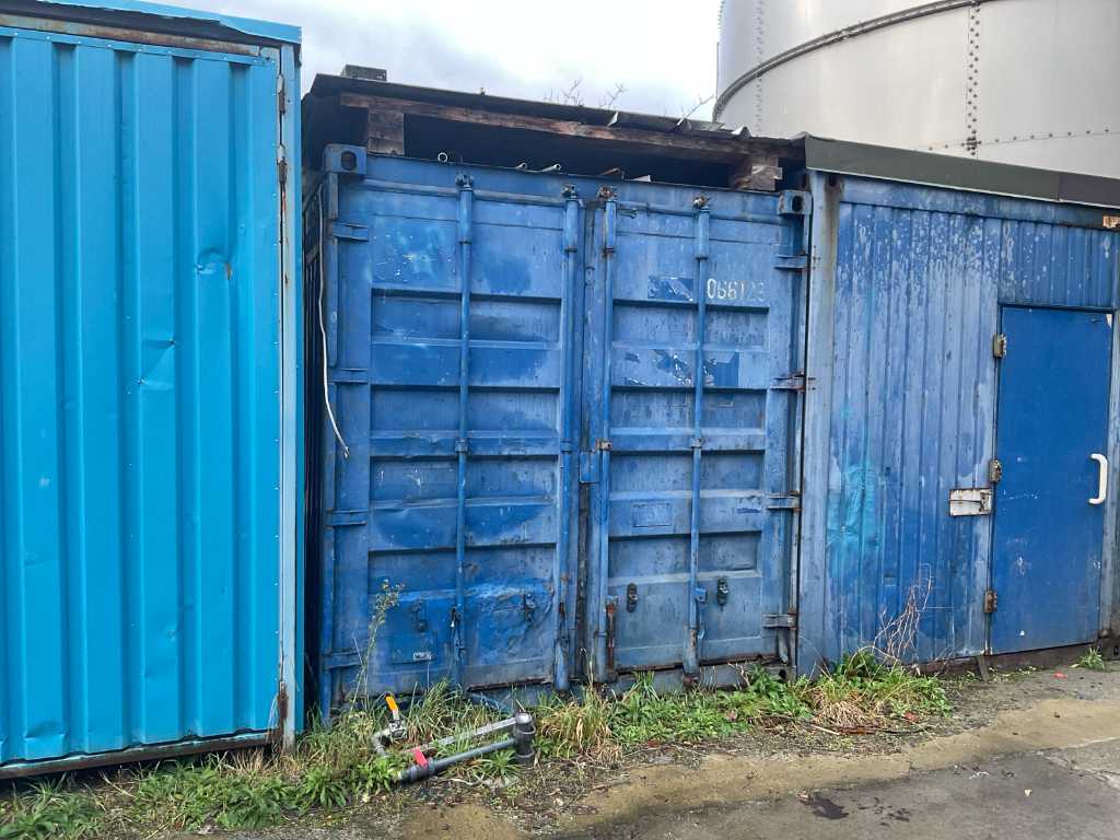 20 ft. Shipping container with contents