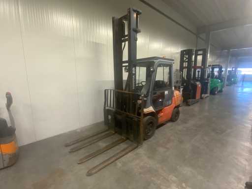 2005 Toyota 02-7FGJF35 Wózek widłowy