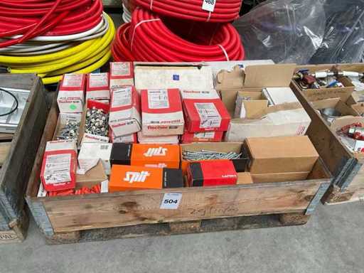 Batch panel and concrete screws and plugs