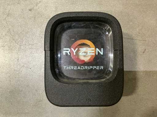 AMD Ryzen Threadripper 1950X