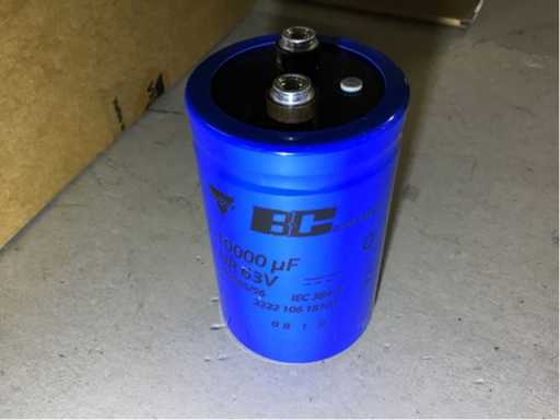 Capacitors (PL/D/39)
