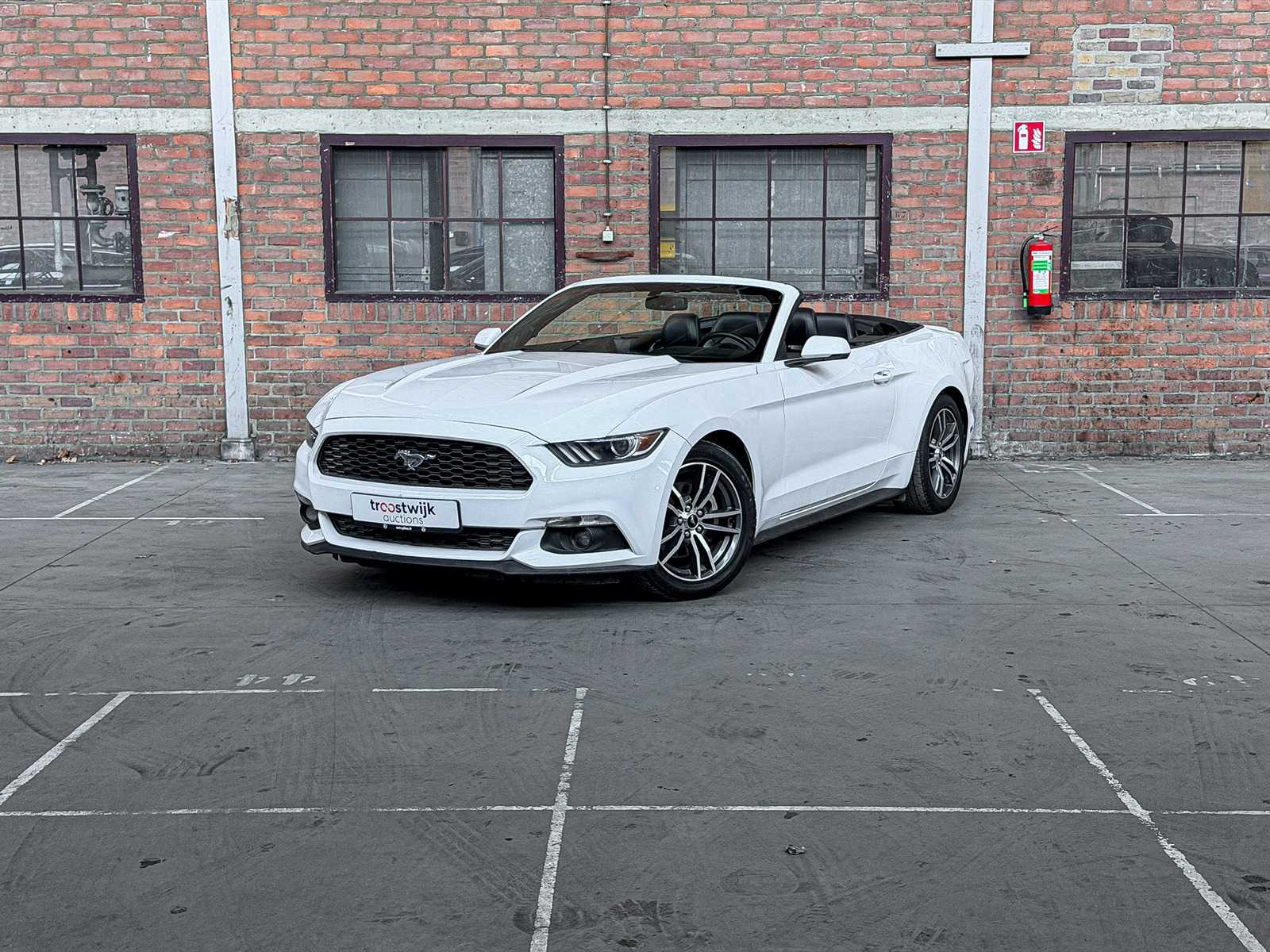 Luxury & sports cars te Boxmeer