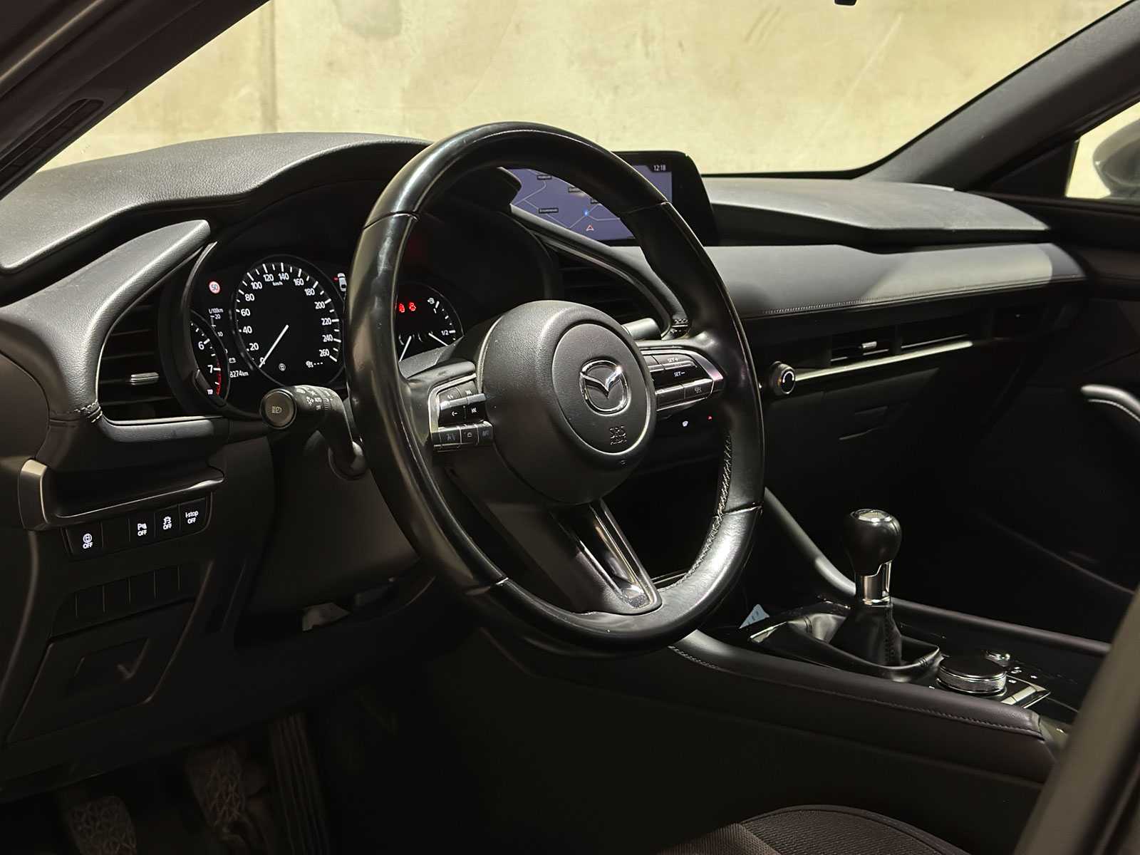 Mazda 3 2.0 e-SkyActiv-X 186pk 2022 (Origineel-NL+1e eigenaar), P-184-HB