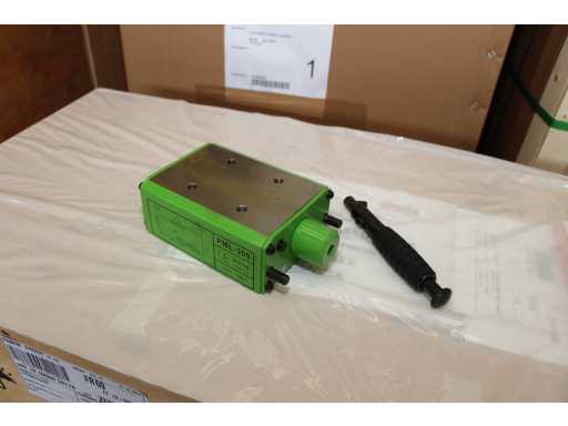 FREUTEK ATT0040 Table Magnétique 300 kg