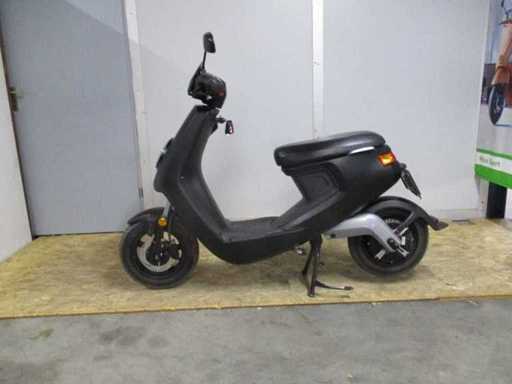 Niu - e-Snorscooter - M1 - E-hulajnoga