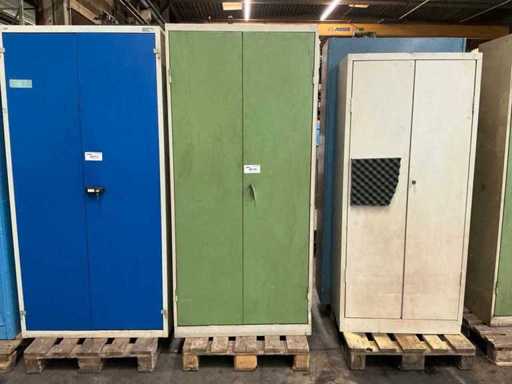Workshop cabinet (2x)
