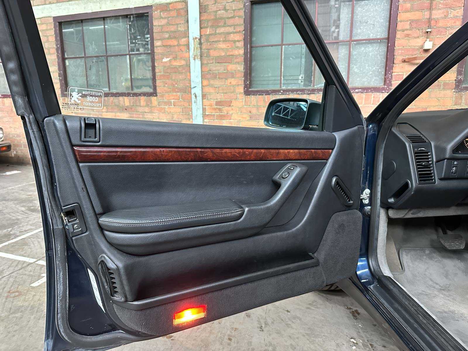 Peugeot 605 3.0 V6 SV 168pk 1997 Youngtimer