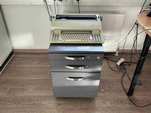Brother CE-700 Elektronische Typemachine