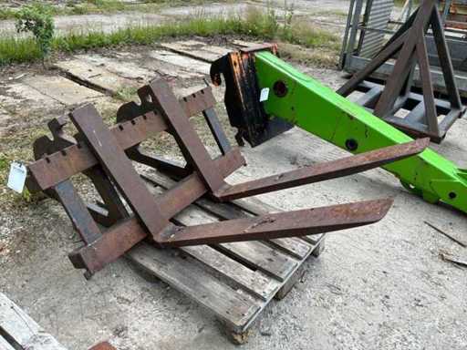 1997 Eurosteel Fork carriage with spoons
