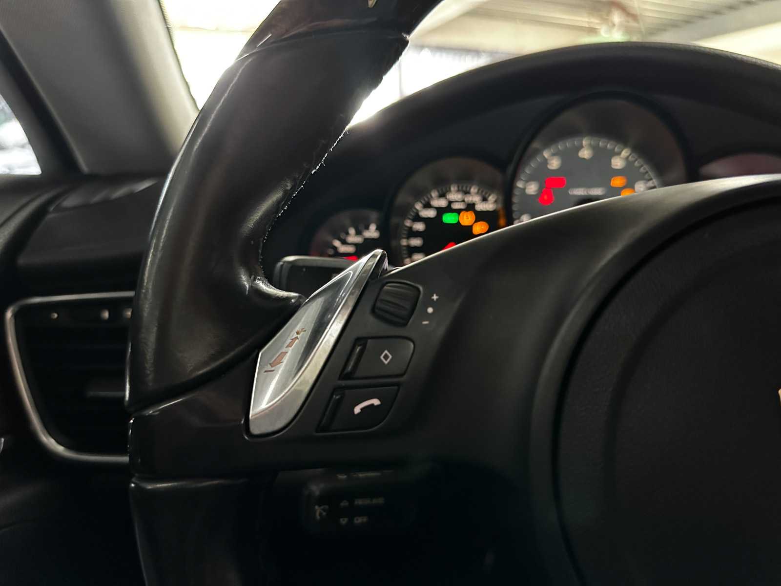 Porsche Panamera S 4.8 V8 405pk 2012