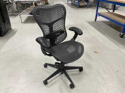 Président de bureau Herman Miller Mirra
