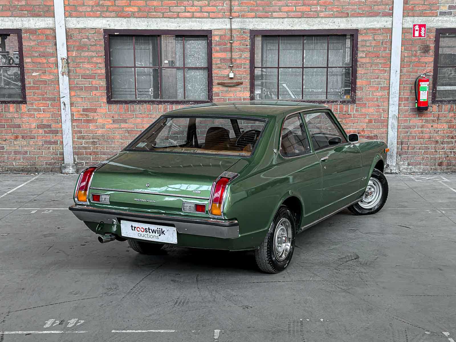 Toyota Carina 1.6 de Luxe 75pk 1976, 98-JU-66