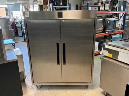 2017 A32HF Warmhoudkast