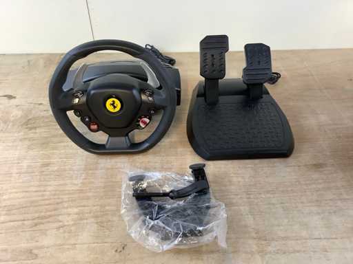 Ruota da corsa Ferrari 488 GTB Thrustmaster T80