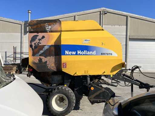 2013 New Holland BR7070 Rundballenbalen für Ersatzteile