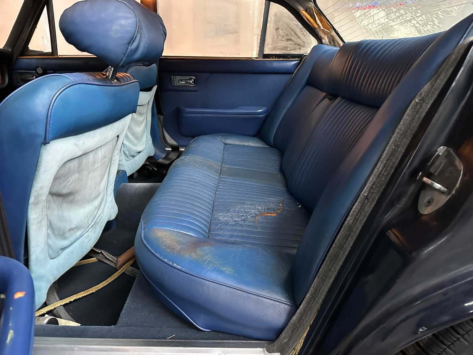 Jaguar XJ 5.3 V12 de Luxe 313 PS 1973, 94-YA-92