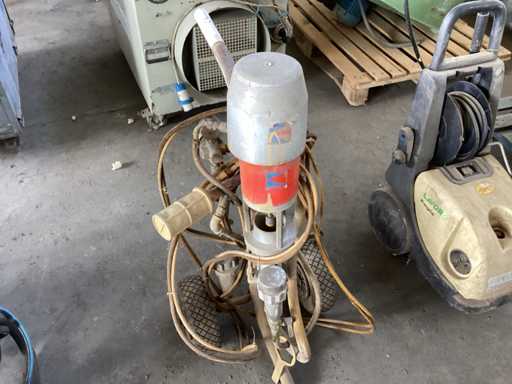 Pompa per verniciatura spry