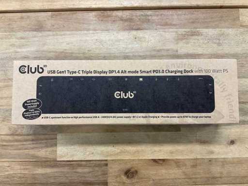 Club 3D USB Gen1 Type-C Triple-Display DP1.4 Alt-Mode Smart PD3.0 Ladestation