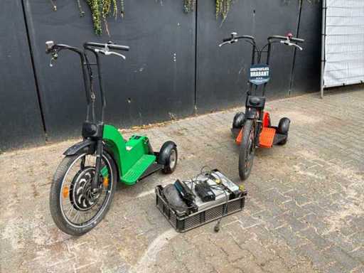 Red Runner Swing Electric Tricycle