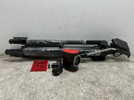 2018 Leica Lino L2 Cross-line laser (self-leveling)