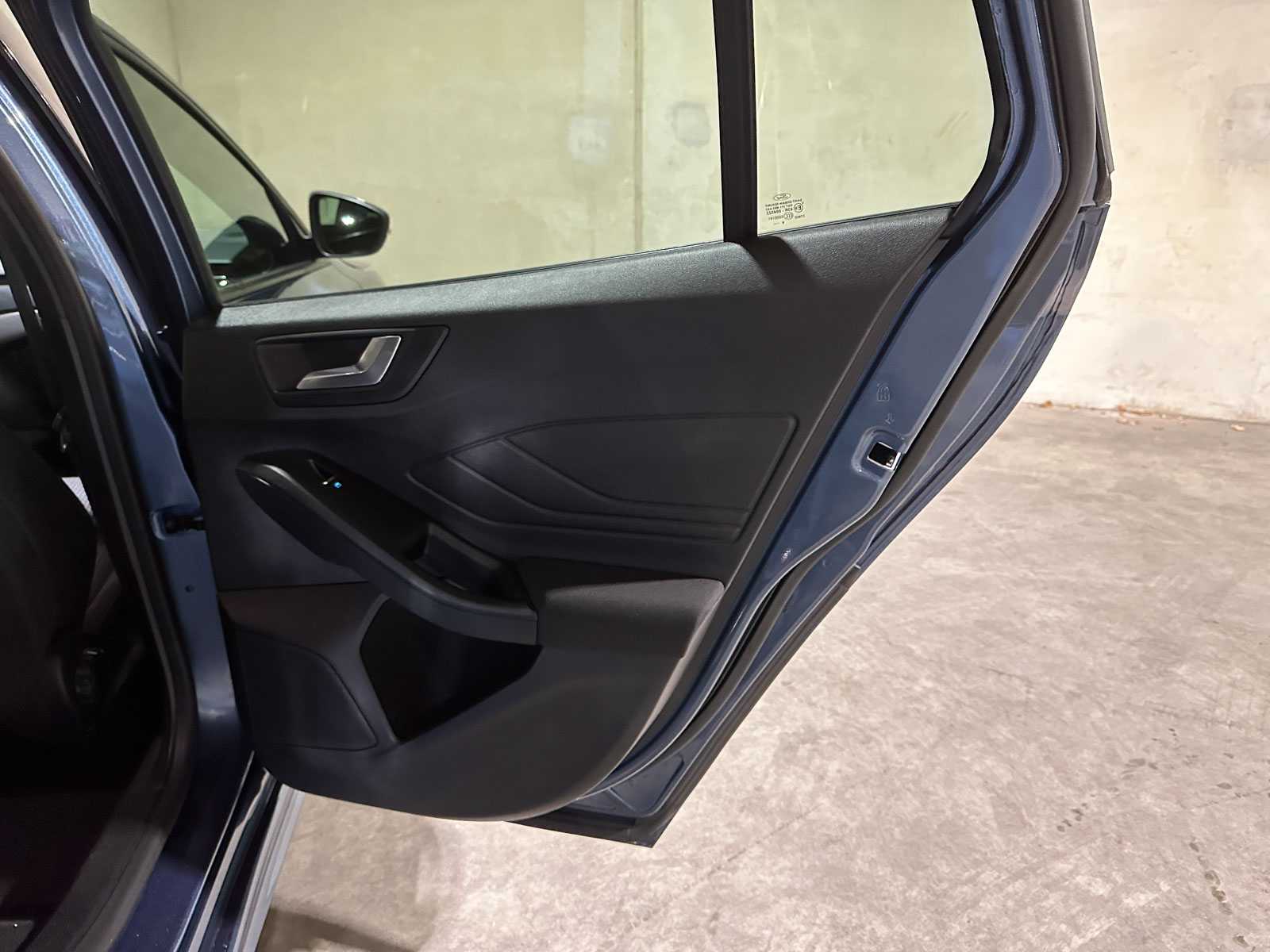 Ford Focus Wagon 1.0 Ecoboost ST-Line Business 125pk 2020 (Origineel-NL), J-369-BP