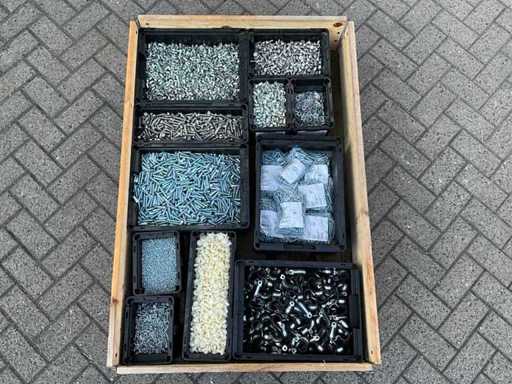 Lot - Würth - Construction and fastening material