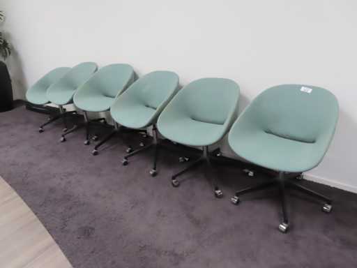 Artifort - Beso - Vergaderstoel (6x)