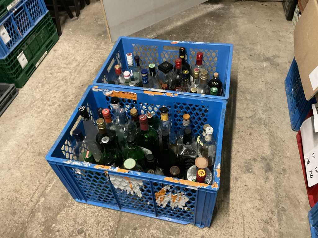 Opened bottles of spirits and liqueurs (50x)