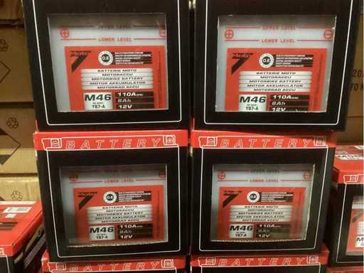 Batteria per moto 8Ah (4x)