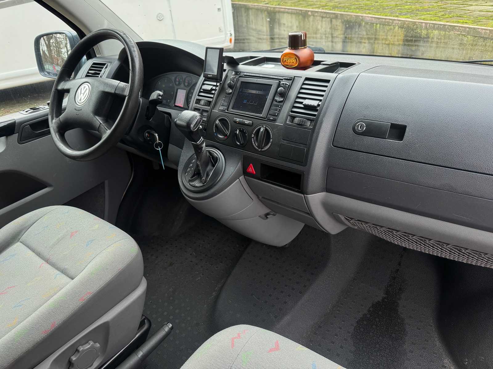 Volkswagen Transporter 2.5 TDI 340 172pk 2005 DSG 