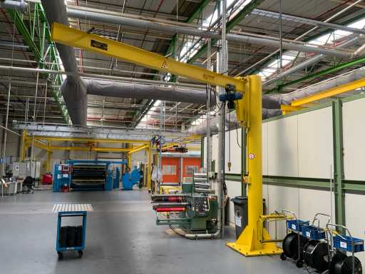 Grue à flèche à colonne Standaert avec palan