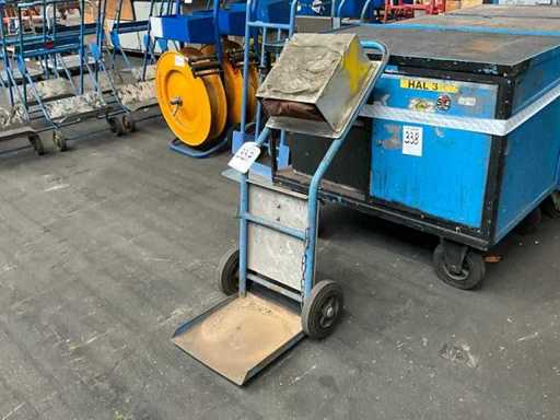 Various hand trucks (6x)
