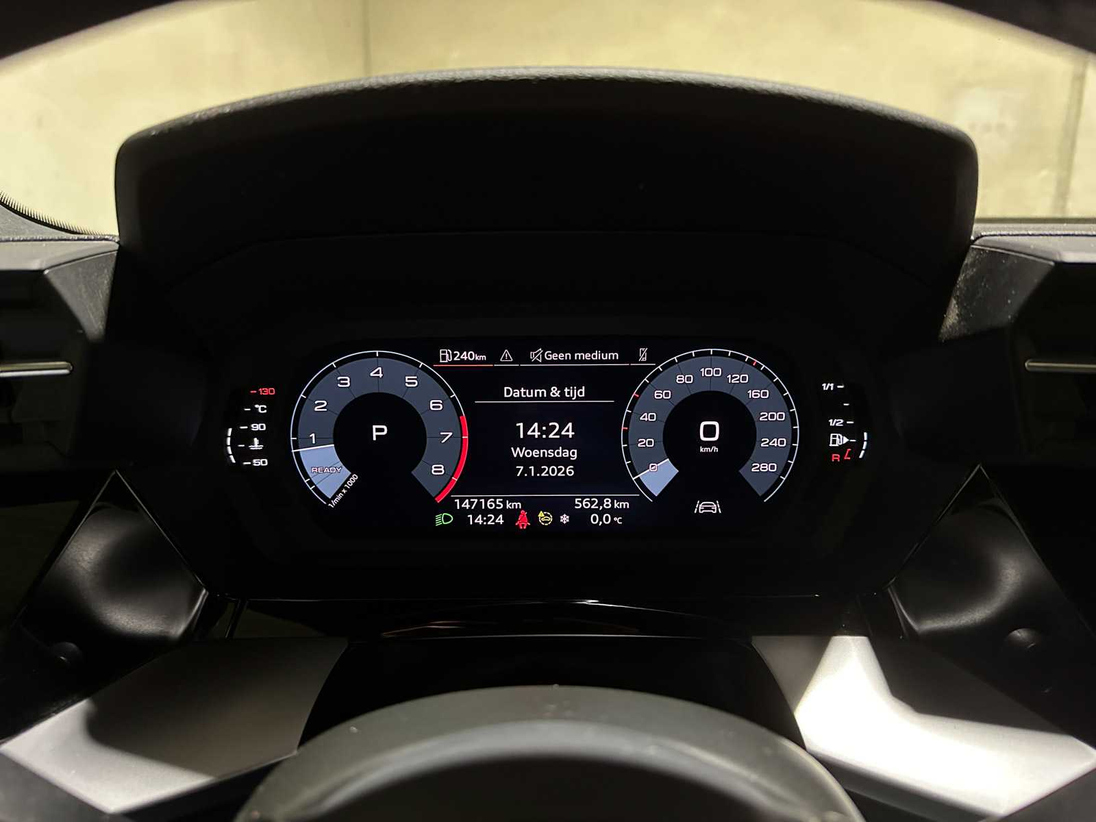 Audi A3 Saloon 35 TFSI Pro Line 150hp 2023 (Original-NL + 1st Owner), X-645-JF