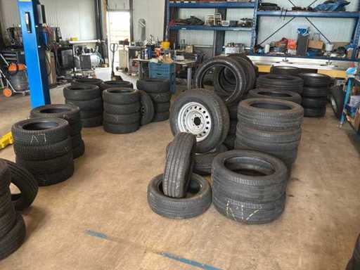 Partij Autoband met en zonder velg