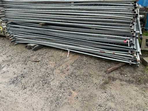 BP Construction fence with block (23x)