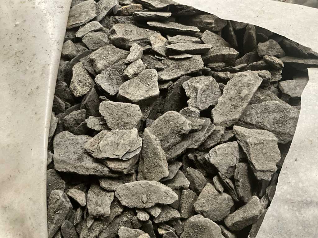 50 bags of decorative boulders ARDA SPLIT 15/30(25kg)