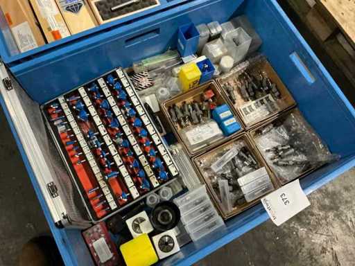 Batch of wood milling cutters