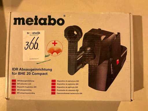 Drill extraction device